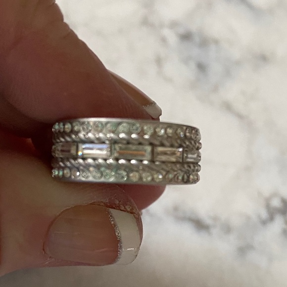 Lia Sophia Ring - Picture 2 of 8